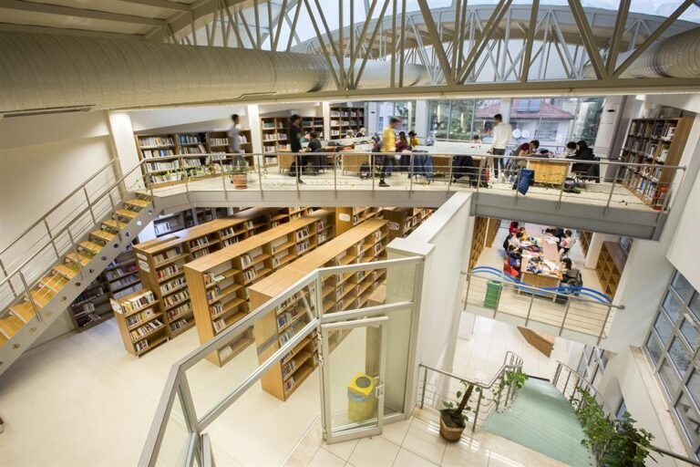 Antalya Kütüphane Listesi – Antalya Ücretsiz Kütüphaneler